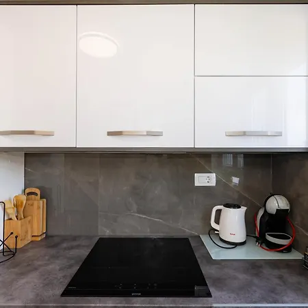 Appartamento Novea Family With Terrace & Parking Biograd Na Moru