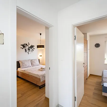 Novea Family With Terrace & Parking Appartamento