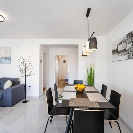 Novea Family With Terrace & Parking * Biograd Na Moru