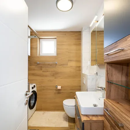 Novea Family With Terrace & Parking Biograd Na Moru